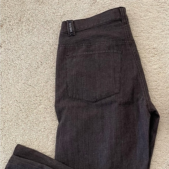 Mexx Men’s pants - waist 33”, inseam 25” brown - Picture 1 of 3